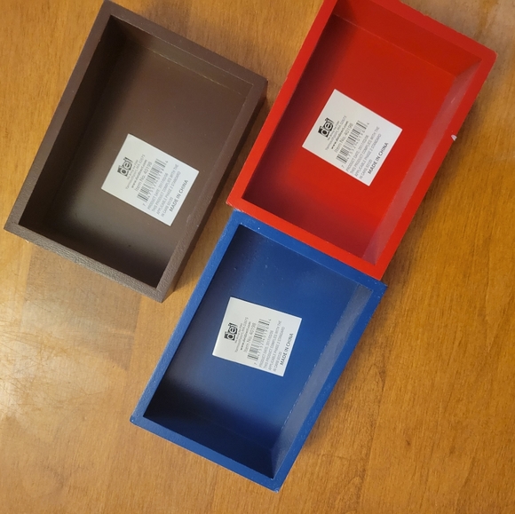 Decorations - Picture 2 of 3